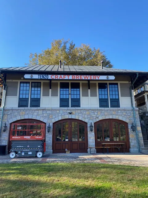 TEN20 Anchorage Taproom