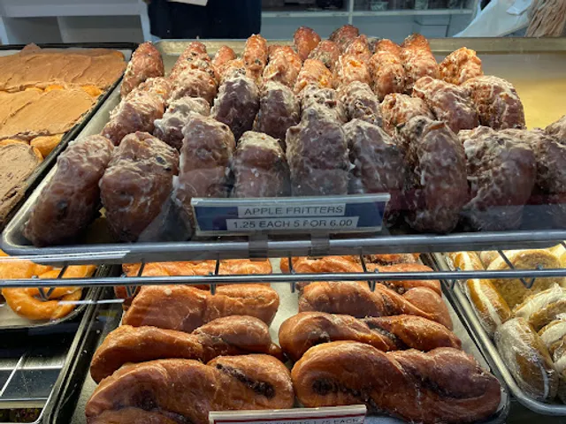 Amish Village Bake Shop