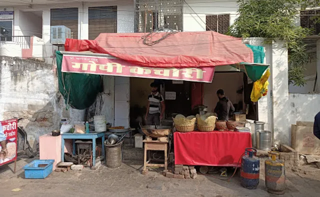 Gopi Kachori Wala