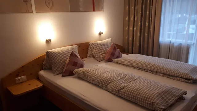 Ferienwohnung Steiner - Sautens - Oetztal