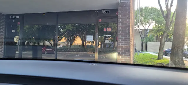 El Maní Restaurant & Salsa Bar