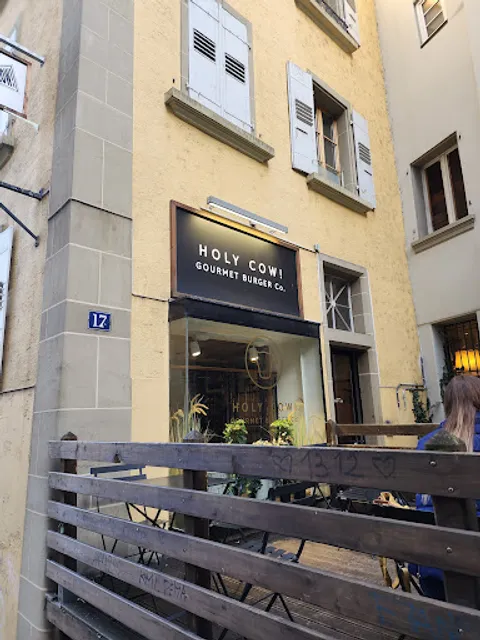 Holy Cow! Gourmet Burger Co. LAUSANNE CHENEAU-DE-BOURG