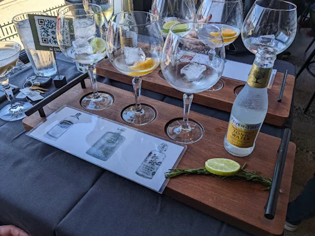 The New Northwestern Cocktail & Wine Bar