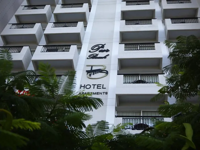 Pier Beach Hotel Apartments