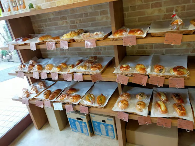 ベーカリー でんしゃ通り