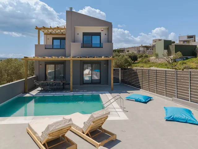 Rosy Vila luxury apartments