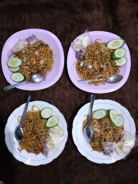 Warung Makan Mie Aceh Budhe Neni