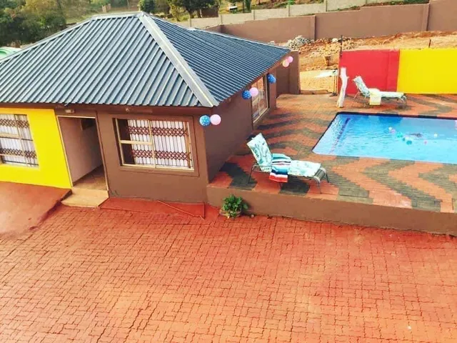 Tshinakie Self Catering Lodge, Thohoyandou, Maungani