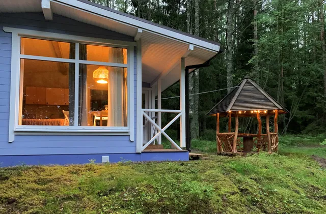 Turisticheskaya Baza More