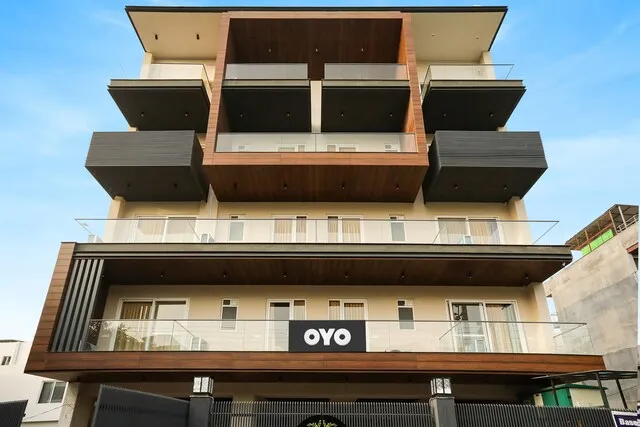 Super Townhouse MA-32