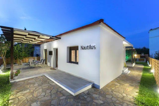 Nautilus luxury apartments