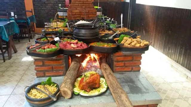 Restaurante Mineiro Fogão a Lenha & Self Service