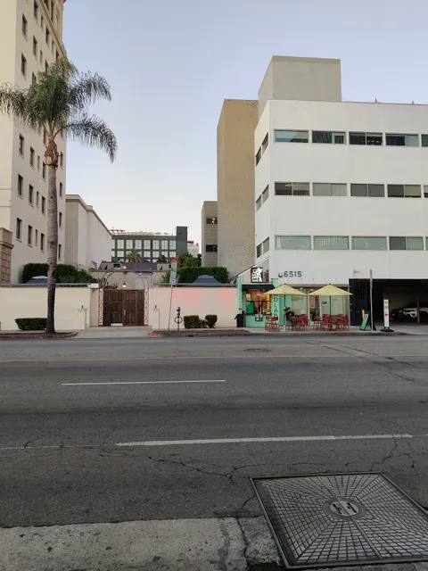 PH DAY CLUB - HOLLYWOOD