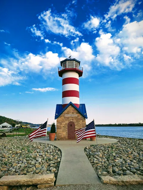 Port of Grafton lighthouse