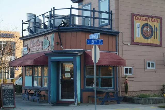 Charlie's cafe