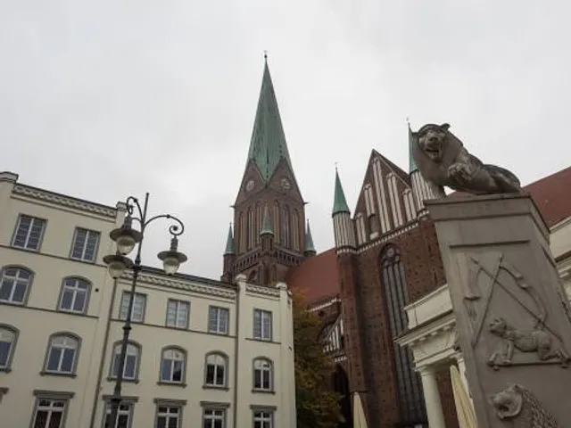 Löwendenkmal Schwerin