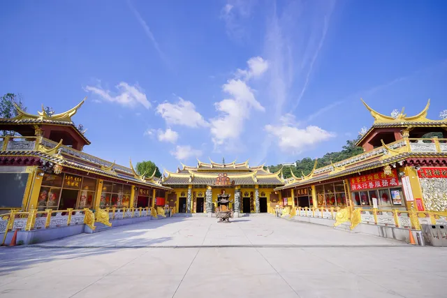 桃園大溪迎富送窮廟