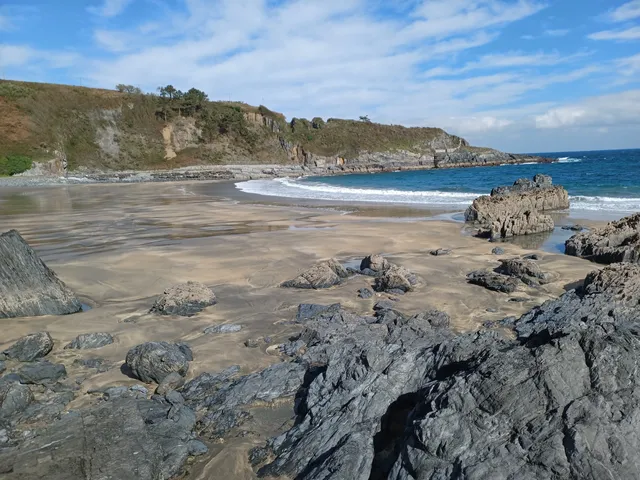 Playa de Salinas o tercera de Luarca