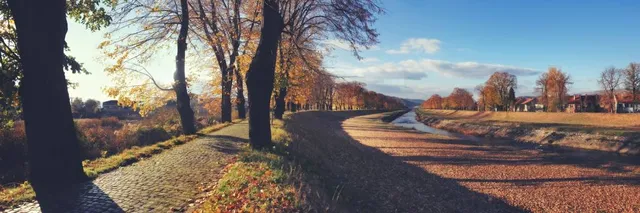 Pirotski kej promenade