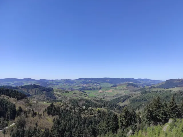 Parking départ "la forêt des expériences"