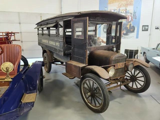 Northwest Vintage Car and Motorcycle Museum