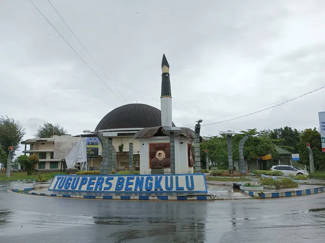 Tugu Pers Bengkulu