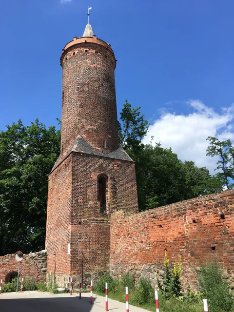 Białogłówka Tower