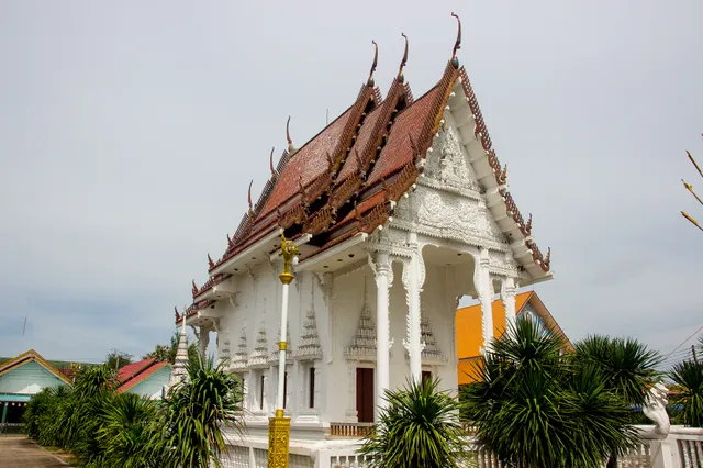 Wat Pho Sai Thong