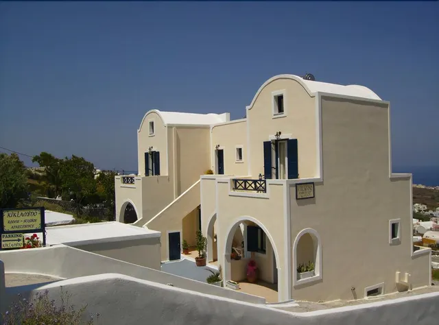 Kiklamino Sunset Studios