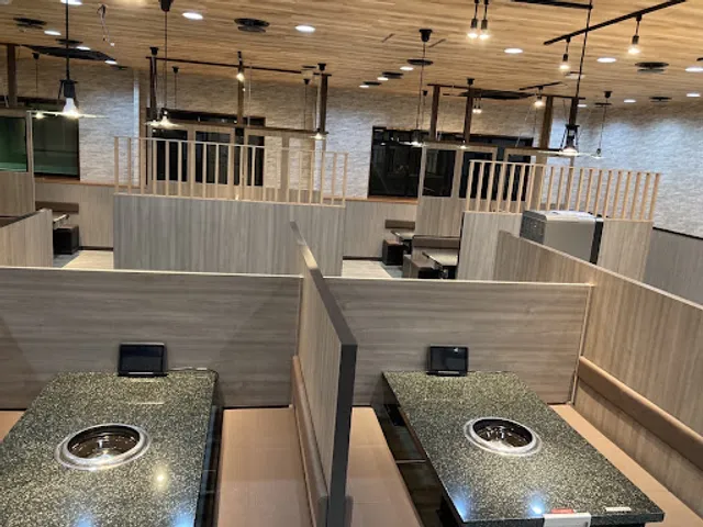 焼肉食べ放題あみやき亭Plus 鵜沼店