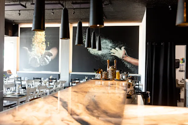 Di Farina Restaurant