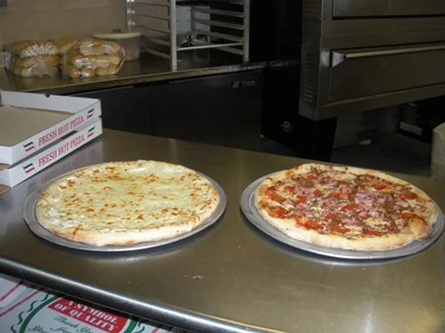 Michael's Pizza, Pasta and Grill