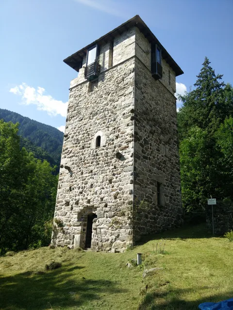 Torre di Battiggio