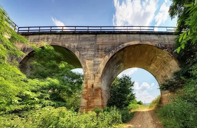 Koprášsky (Mníšanský) viadukt