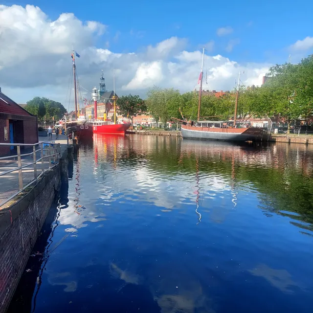 Große Hafenrundfahrt