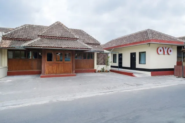 OYO 1700 Danurejan Guesthouse