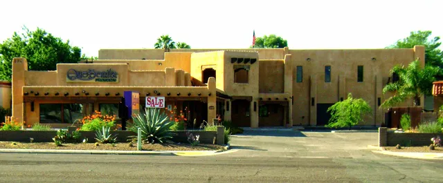 Que Bonita Furniture