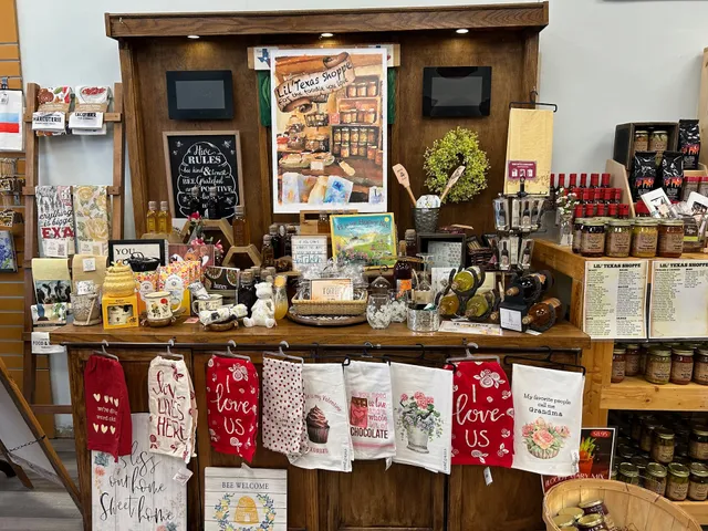 Pack and Mail Shoppe & Gifts