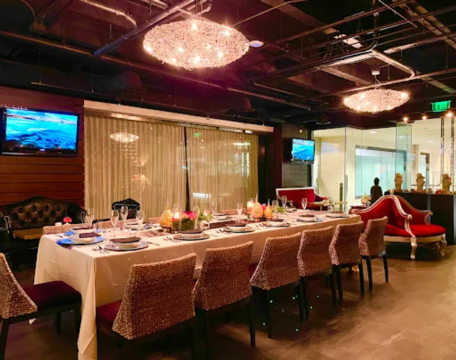 Osha Thai Restaurant and Bar (Embarcadero)