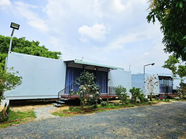 Thong Dong Homestay & Café