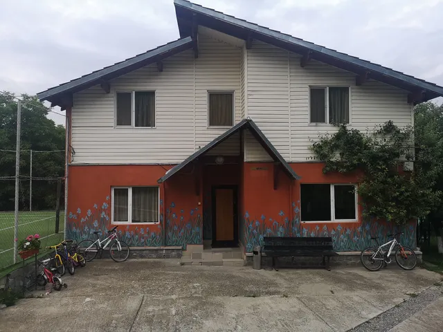 Pensiunea G Club Floarea