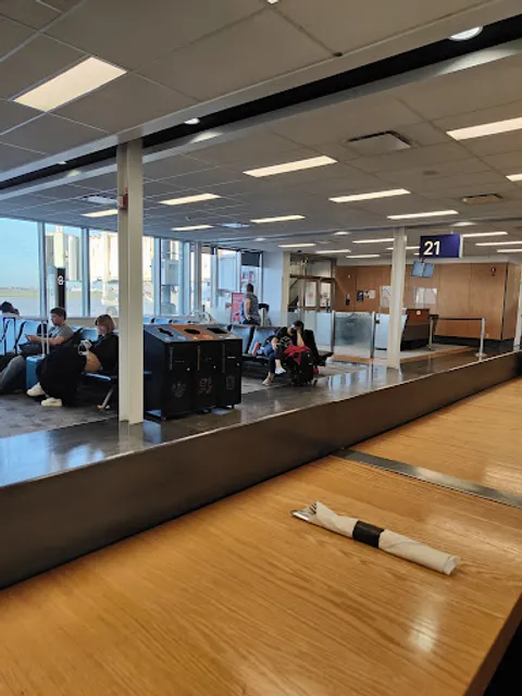 Six Pints - Academy of Beer