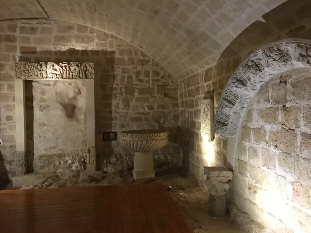 Museo e Sito Archeologico Cripta Romanica