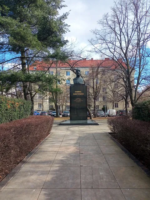 Statue of Gabriel Narutowicz