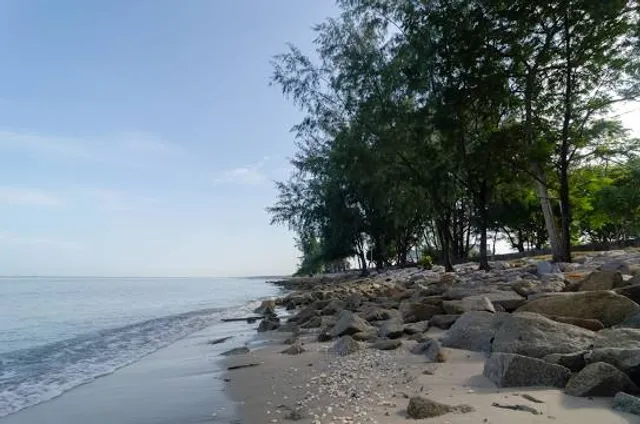 Pantai Robina