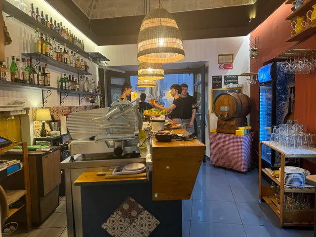 Pepo, Lucaneria & Piazza