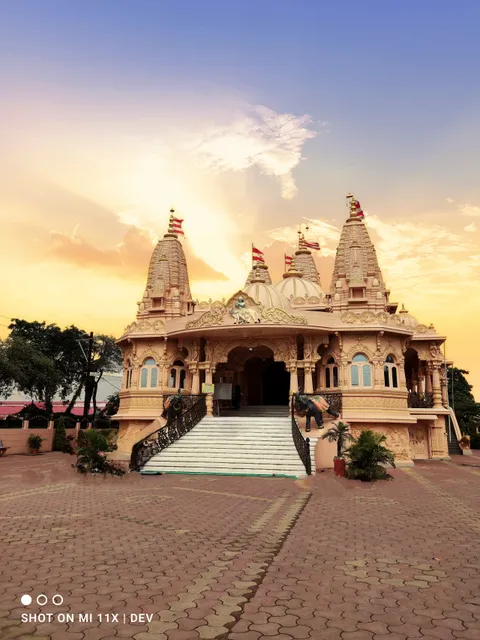 Shri Swaminarayan Temple