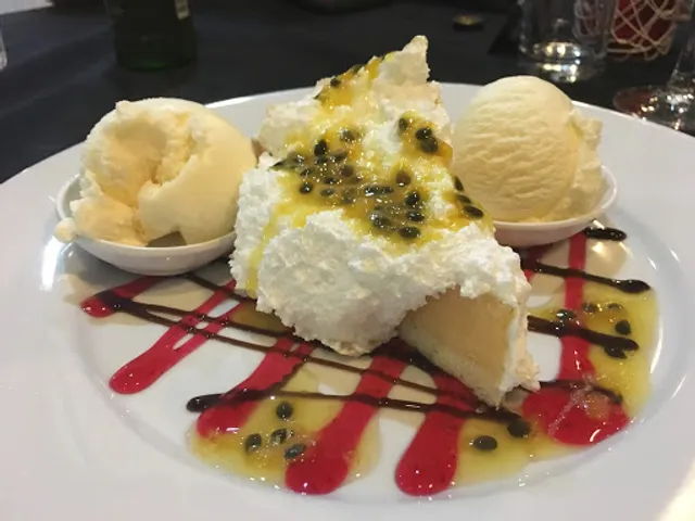 Treehouse Restaurant