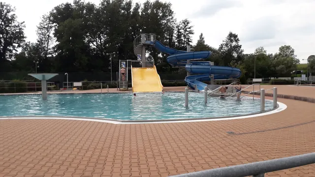 AREÁL ZDRAVÍ A SPORTU MEZIMĚSTÍ „AQA Land“