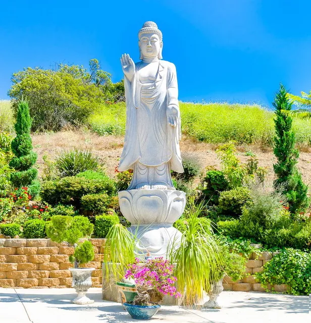 Tu Viện Pháp Vương